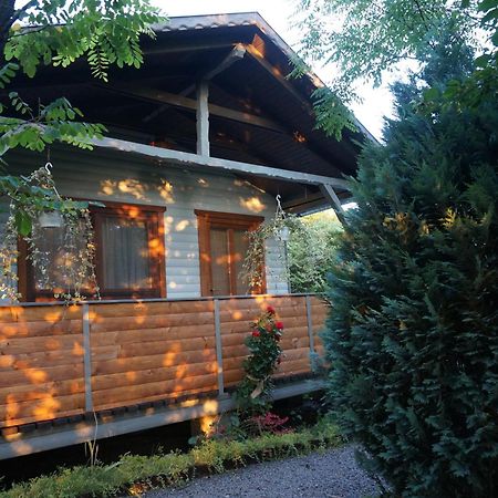 Natura Chalets プライド エクステリア 写真